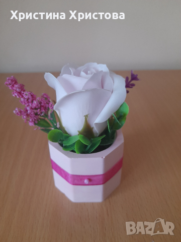 Цветни предложения , снимка 12 - Изкуствени цветя - 36460472