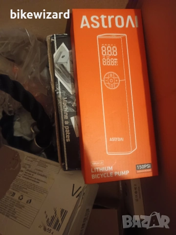 AstroAI L8 150PSI електрическа помпа НОВА, снимка 6 - Аксесоари за велосипеди - 53433828