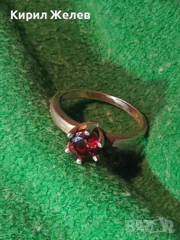 ИЗЯЩЕН СРЕБЪРЕН Тип ГОДЕЖЕН ПРЪСТЕН СРЕБРО 925 с ГОЛЯМ ЮВЕЛИРНО ФАСЕТИРАН ГРАНАТ или РУБИН 38674, снимка 3 - Пръстени - 41637997