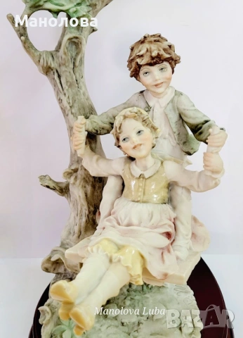 Голяма фигура Capodimonte подписана B. Merli. , снимка 4 - Колекции - 53123877