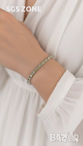 Ръчно изработена сребърна гривна с перидот и лунен камък, снимка 5 - Гривни - 52575999