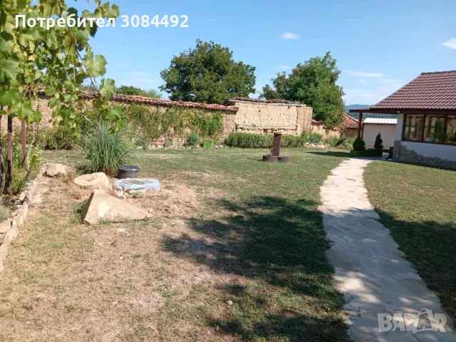 Къща продава с.Ловец на язовир Тича, снимка 5 - Къщи - 48282218