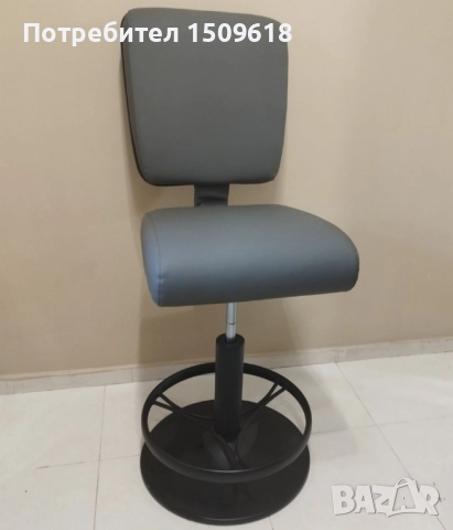 Нов италиански бар стол Solista с амортисьор