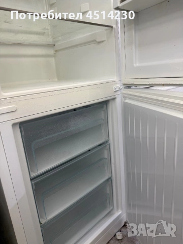 Хладилник Liebherr с долен фризер 180 см на 60 см в добро състояние, снимка 5 - Хладилници - 53830506