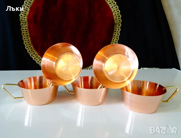 Медни чаши от чиста червена мед. 
