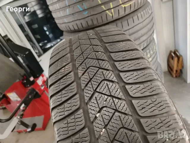 2бр.зимни гуми 225/45/18 Pirelli