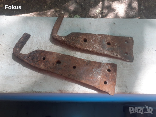 Стари ковани панти за врата порта, снимка 3 - Антикварни и старинни предмети - 53277214