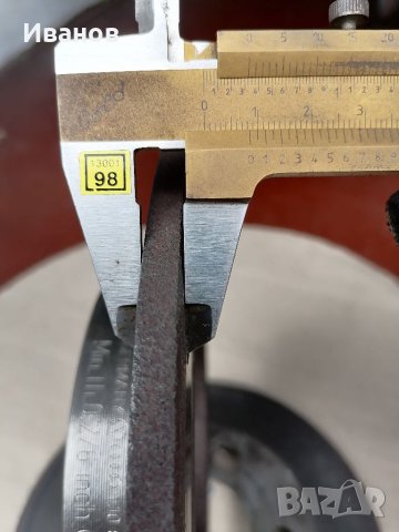 Спирачни дискове Голф 4 1.9 ARL 4 motion , снимка 6 - Части - 41142742