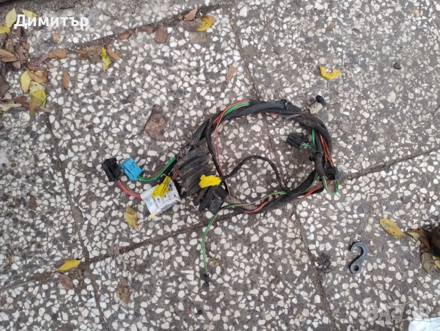 Инсталация Врата Предна Лява За Мерцедес Ц 2003г / Mercedes C 2003y