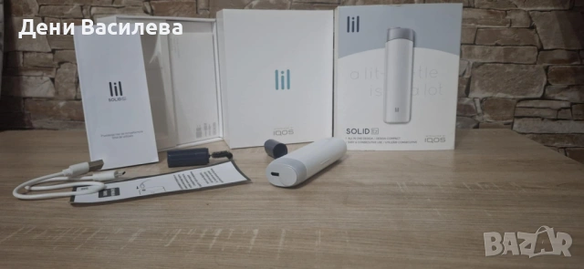 IQOS lil SOLID Ez, с почистващо средство и зарядно устройство