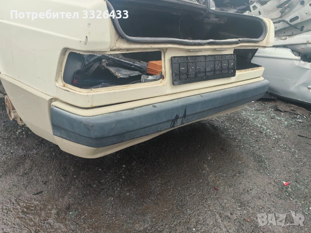Оригинална задна бирня широка лайстна от Мерцедес 190 , снимка 3 - Автомобили и джипове - 53722173