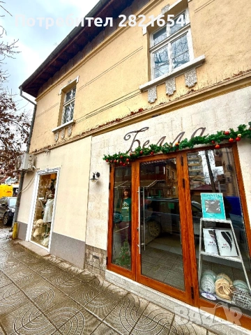 Отдава се магазин под наем- гр. Монтана, идеален център , снимка 2 - Магазини - 53019489