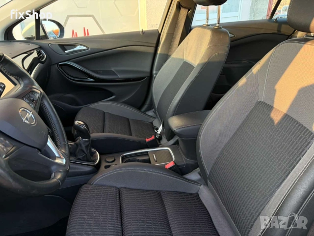 Opel Astra 1.2 Turbo 2021г • Камера • Парктроник • Facelift, снимка 13 - Автомобили и джипове - 53407799