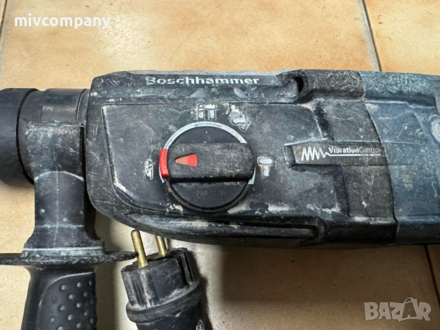Перфоратор BOSCH GBH 2-28 DFV, снимка 3 - Перфоратори - 53721639