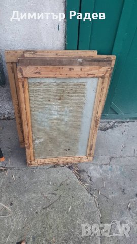 РАДЕЛИТЕЛНИ ТАБЛИ 5 бр НА ПЧЕЛНИ КОШЕРИ РУТОВИ 8 РАМК.--МОД. ГЪРДЕВ--1300