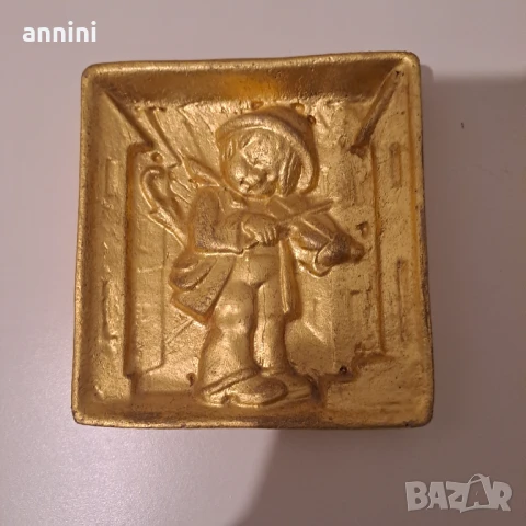 маркова запалка  не е с камъче, снимка 3 - Запалки - 50747575