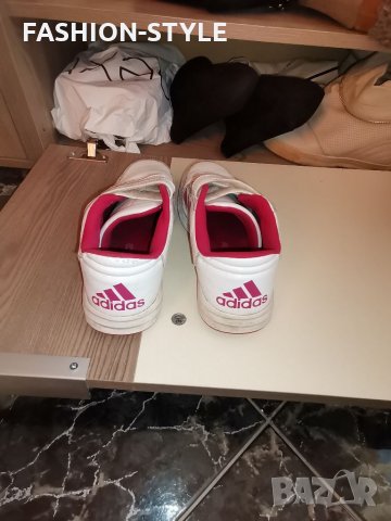 Оригинални дамски маратонки Adidas , снимка 4 - Маратонки - 35798936