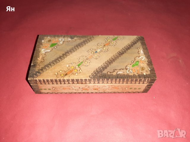 Красива Стара Дървена Кутийка , снимка 1 - Други ценни предмети - 41480204