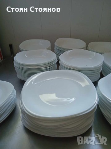 Различни по размер чинии