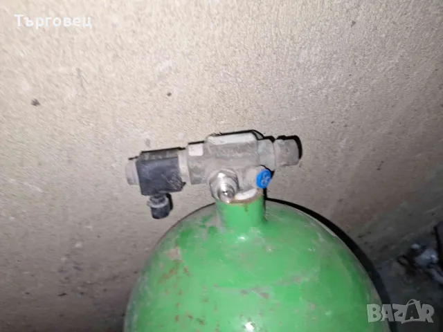 Метанова бутилка от Опел Зафира в комплект с евро електриески кран -клапан , снимка 4 - Части - 48598245