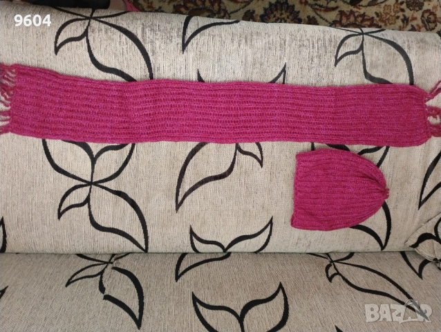 Ръчно плетиво шапка и шал, снимка 3 - Други - 52431591