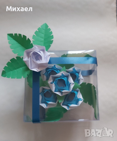 Оригами рози в кутиики, снимка 9 - Изкуствени цветя - 44693312