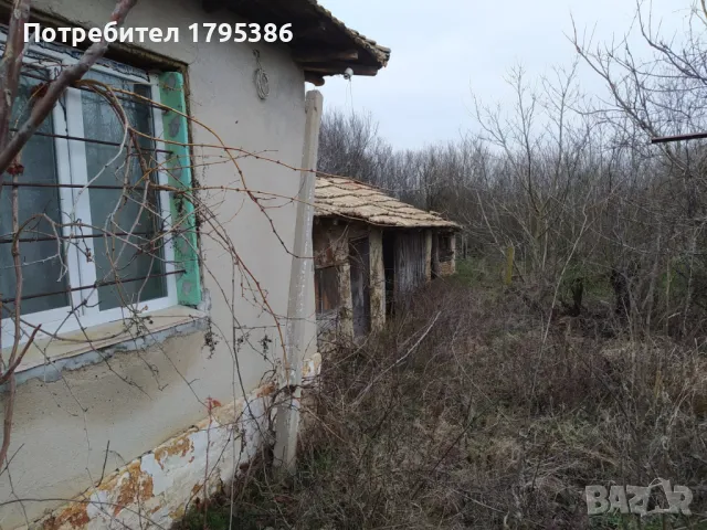 Продавам селска кирпичена къща, снимка 8 - Къщи - 48562768