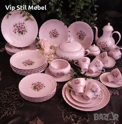Колекционерски розов сервиз за хранене и кафе 
