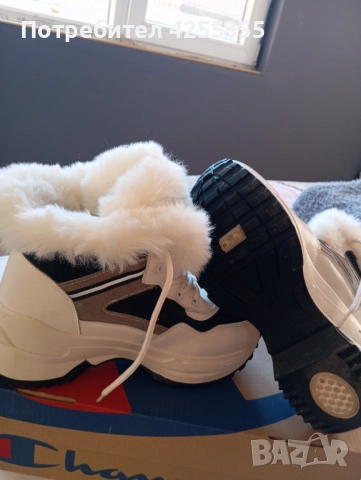 Спортни зимни обувки номер 39 , снимка 4 - Маратонки - 52744219