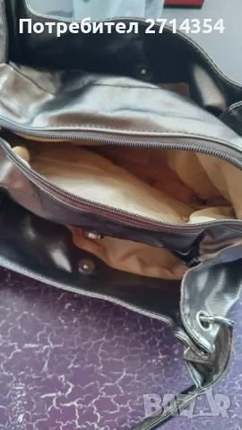 Дамска чанта с къси дръжки , снимка 4 - Чанти - 49282650