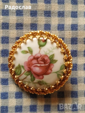 стара порцеланова брошка Роза , снимка 2 - Други - 51249408