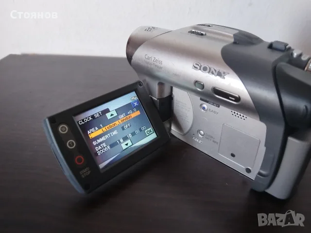 Камера SONY DCR-DVD105E DVD Handycam Japan, снимка 11 - Камери - 55987037