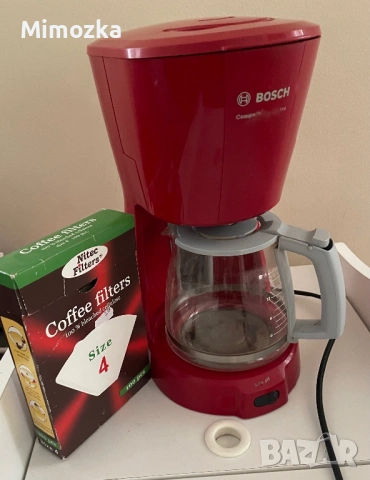 Червена кафемашина на Bosch за шварц кафе!, снимка 2 - Кафемашини - 53437169