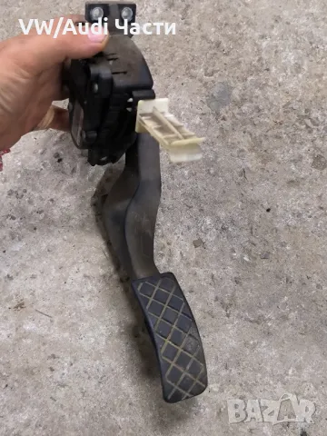 Потенциометър педал газ за Голф 4 Ауди А3 Сеат Бора Пасат Шкода VW Golf 4 Audi A3 Seat 1J1721503H, снимка 2 - Части - 49486975