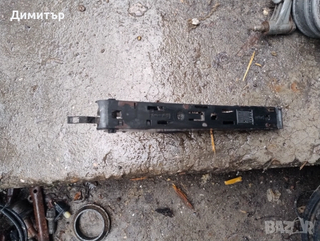 Интериорна Пластмаса Ръчна Спирачка За Ауди А6 1999г / Audi A6 1999y, снимка 2 - Части - 52902446