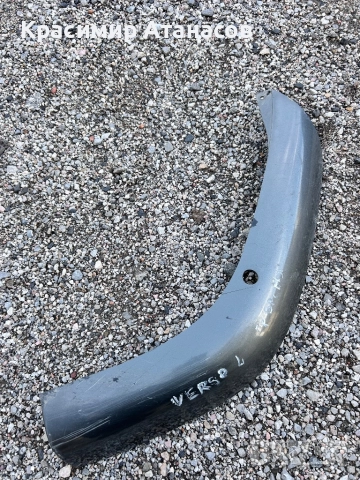 76852-0F010. Спойлер под предна броня ляв за Тойота корола версо. 2004-2007г