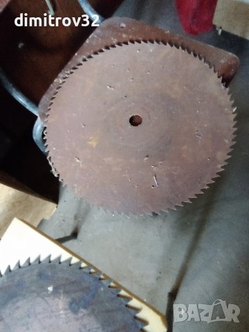 Циркулярен нож