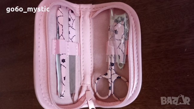 Червен халат ( хавлия ) без качулка на Mediter Menager + добавка на нещо, снимка 2 - Бански костюми - 52247783