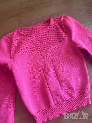 Дамски розов пуловер!, снимка 2 - Блузи с дълъг ръкав и пуловери - 47650667