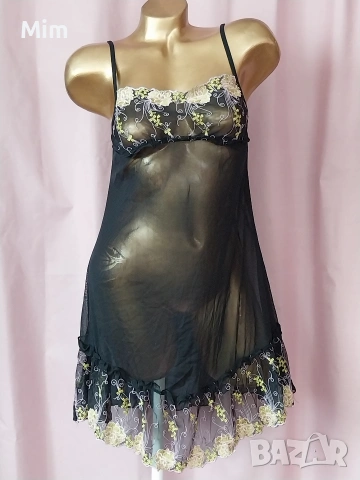 S Черна ефирна нощница с бродерия 