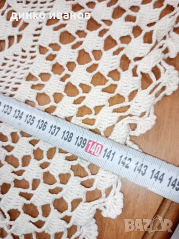 Ръчно плетена покривка за обла маса , снимка 2 - Декорация за дома - 51032125