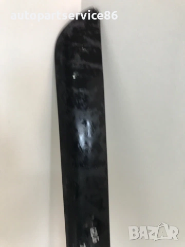 Задна дясна лайстна / облицовка на врата за Mazda 626 (2000) GG3F50693, снимка 3 - Части - 53699956