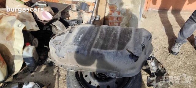 Резервоар кошница резервоар Daihatsu Sirion II 2007г 1,0