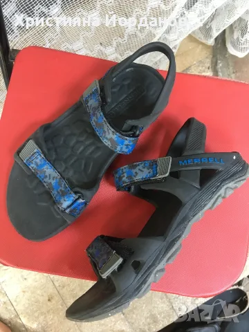 Merrell сандали за трекинг 33 номер, нови