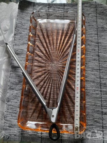 Табуретки, плато и щипка  , снимка 3 - Други стоки за дома - 44450933