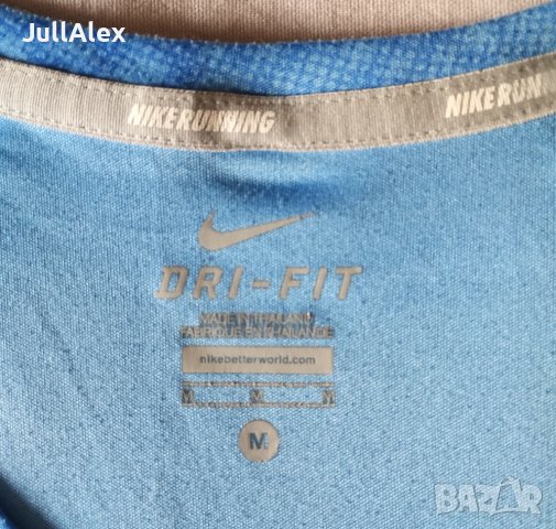 Дамска тениска Nike , снимка 2 - Тениски - 42414420