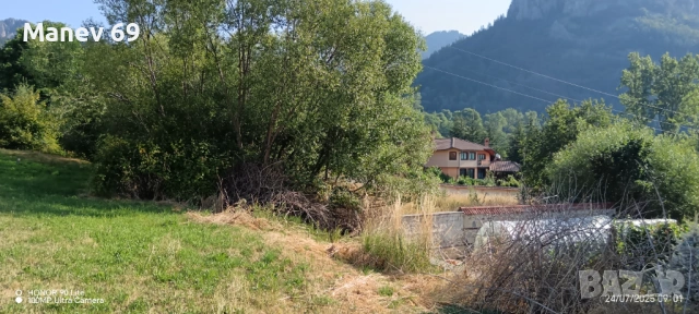 Продавам парцел в гр.Смолян. 🌳, снимка 2 - Парцели - 53404029