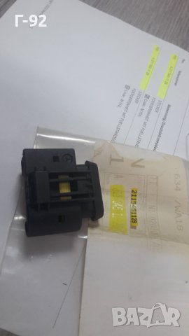 A2115451128**NEU**MERCEDES-BENZ**БУКСА ЗА ЕЛЕКТРИЧЕСКАТА СИСТЕМАТА НА АВТОМОБИЛА**  , снимка 2 - Части - 42542035