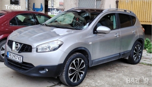 Nissan Qashqai 2.0i Facelift Navi Camera Panorama , снимка 2 - Автомобили и джипове - 53143044