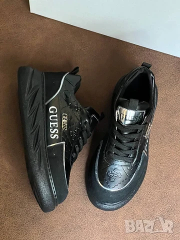 дамски маратонки guess , снимка 4 - Маратонки - 50691221